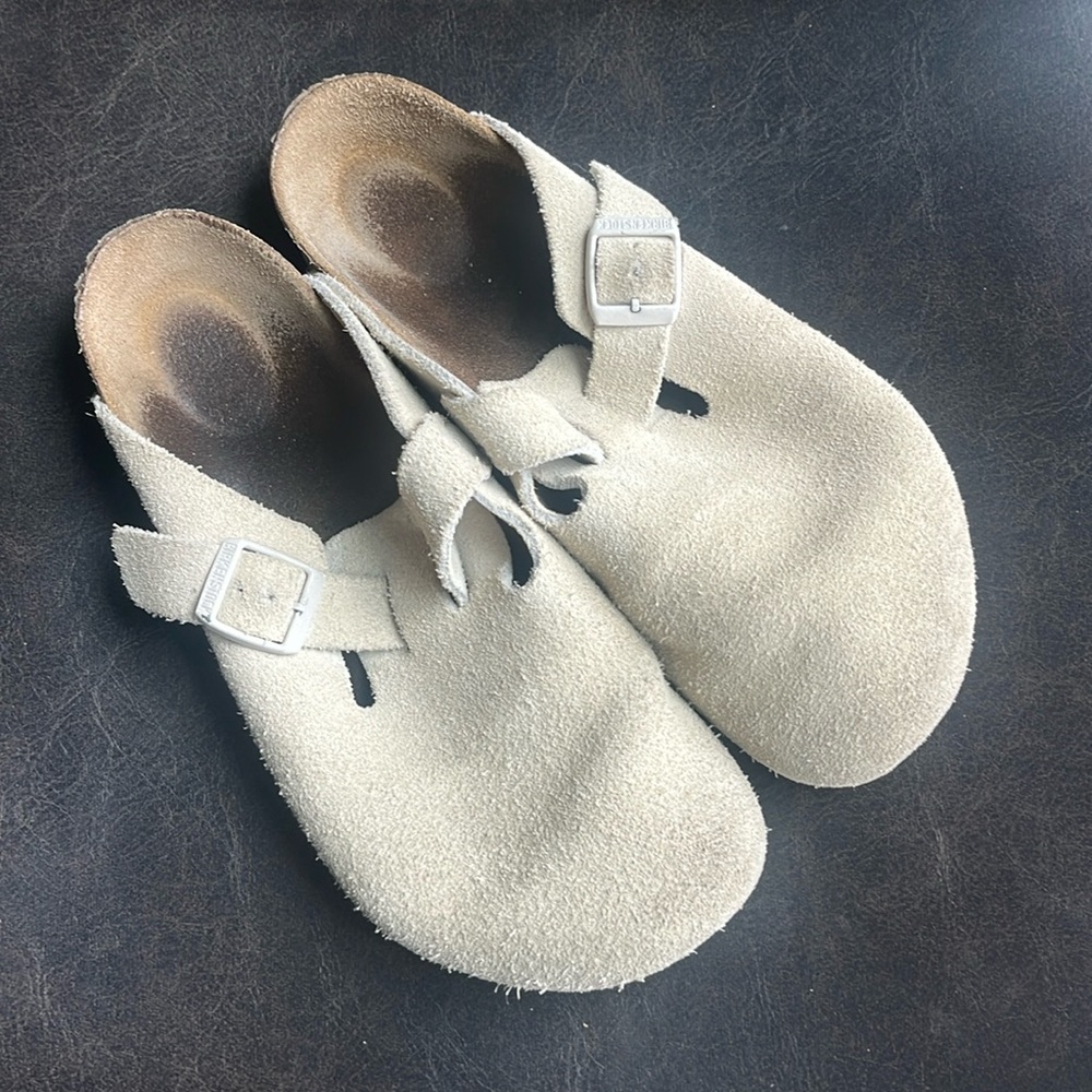 Antique White Birkenstock Boston size 39